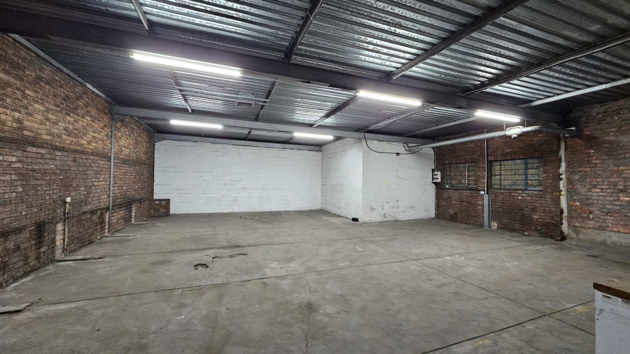 To Let commercial Property for Rent in Beaconvale Western Cape